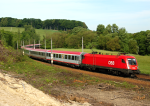 Lokomotiva: 1016.012-5 | Vlak: OEC 43 ( Innsbruck Hbf. - Wien Westbf. ) | Msto a datum: Rekawinkel 08.05.2009