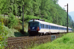 Lokomotiva: 4010.008-3 | Vlak: IC ( Innsbruck Hbf. - Graz Hbf. ) | Msto a datum: Mixnitz-Brenschtzklamm 11.10.1994