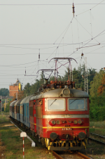 Lokomotiva: 43.547-9 + 44.113-9 | Vlak: BV 4646 ( Dimitrovgrad - Russe ) | Msto a datum: Borovo 21.08.2006