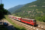 Lokomotiva: 44.125-3 | Vlak: MBV 462 Transbalkan ( Thessaloniki - Bucuresti Nord ) | Msto a datum: Lakatnik 24.06.2008