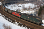 Lokomotiva: Re 6/6 11675 + Re 4/4 11175 | Vlak: DG 44011 | Msto a datum: Wassen 16.03.2006