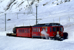 Lokomotiva: ABe 4/4 45   | Vlak: R 4435 ( St.Moritz - Tirano ) | Msto a datum: Bernina Lagalb  Ospizio Bernina 02.03.1996