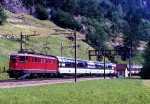 Lokomotiva: Ae 6/6 11464 | Vlak: IC 357 Ticino ( Zrich HB - Milano Centrale ) | Msto a datum: Gurtnelen 27.06.1996