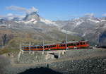 Lokomotiva: Bhe 4/8 3052 + Bhe 4/6 3082 | Vlak: R 217 ( Zermatt - Gornergrat ) | Msto a datum: Gornergrat 21.08.2018