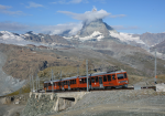 Lokomotiva: Bhe 4/8 3052 + Bhe 4/6 3082 | Vlak: R 218 ( Gornergrat - Zermatt ) | Msto a datum: Gornergrat 21.08.2018
