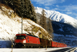 Lokomotiva: Ge 4/4 643   | Vlak: R 515 ( Chur - St.Moritz ) | Msto a datum: Celerina 27.01.1996