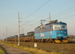 Lokomotiva: 130.019-3 | Vlak: Pn 166171 | Msto a datum: Zbo nad Labem   30.10.2010