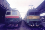 Lokomotiva: 140.086-0 ( E499.0086 ), 460.007-8 | Vlak: Os 3749 ( Olomouc hl.n. - Vsetn ), Os 3717 ( Olomouc hl.n. - Bohumn ) | Msto a datum: Olomouc hl.n. 07.07.1990