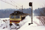 Lokomotiva: 242.224-4 | Vlak: Os 8303 ( Jihlava - esk Budjovice ) | Msto a datum: Bednrec 04.02.1996