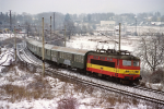 Lokomotiva: 242.279-8 | Vlak: Os 7006 ( Chomutov - Cheb ) | Msto a datum: Karlovy Vary 04.04.1996