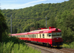 Lokomotiva: 560.024-9 ( SM488.0024 ) | Vlak: Os 4717 ( Bezov nad Svitavou - Brno hl.n. ) | Msto a datum: Blovice nad Svitavou 16.07.2015