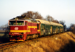 Lokomotiva: 750.308-9 | Vlak: Os 3442 ( Frdlant nad Ostravic - Opava-vchod ) | Msto a datum: Opava-Komrov 12.01.2000