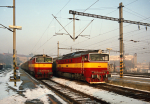 Lokomotiva: 753.146-0, 753.225-2 | Vlak: Os 4812 ( Brno hl.n. - Jihlava ), Os 14520 ( Brno hl.n. - Znojmo ) | Msto a datum: Brno hl.n.   03.02.1993