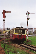 Lokomotiva: 830.021-2 | Vlak: Os 14805 ( Okky - Znojmo ) | Msto a datum: Moravsk Budjovice 30.04.1997