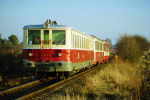 Lokomotiva: 830.049-3 | Vlak: Os 3476 ( Opava-vchod - Krnov ) | Msto a datum: Opava-zpad 12.01.2000