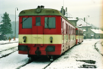 Lokomotiva: 830.169-9 | Vlak: Os 5434 ( Star Paka - Turnov ) | Msto a datum: Star Paka 20.12.2001
