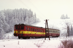 Lokomotiva: 831.068-2 | Vlak: Os 3654 ( Lipov Lzn - umperk ) | Msto a datum: Ostrun 20.12.1995
