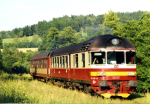 Lokomotiva: 853.019-8 | Vlak: Os 5708 ( Trutnov hl.n. - Chlumec nad Cidlinou ) | Msto a datum: Tample 31.07.1998
