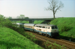 Lokomotiva: 218.002-4 | Vlak: IR 2661 ( Nrnberg Hbf. - Dresden Hbf. ) | Msto a datum: Grobau 11.05.1994