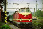Lokomotiva: 219.004-9 | Vlak: Os 3351 ( Leipzig Hbf. - Cheb ) | Msto a datum: Vojtanov (CZ) 07.10.1999
