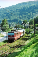 Lokomotiva: 180.008-5 | Vlak: EC 174 Comenius ( Budapest Kel.pu. - Hamburg-Altona ) | Msto a datum: st nad Labem jih (CZ) 10.04.1999