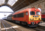 Lokomotiva: M41.2185 ( 418.185 ) + V43.068 ( 431.068 ) | Vlak: IC 652 Pva ( Nyregyhza - Budapest Kel.pu. ) | Msto a datum: Budapest Kel.pu.   21.07.2015