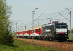 Lokomotiva: 189.454 ( Przewozy Regionalne ) | Vlak: IR 31126 ( Rzeszow Gl. - Warszawa Wsch. ) | Msto a datum: Psary 29.04.2010