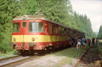 Lokomotiva: 820.058-8 + 820.093-3 | Vlak: Os 22130 pk ( Tisovec - Brezno ) | Msto a datum: Zbjska 13.08.1994