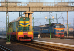 Lokomotiva: ME3-4177, M62-1391 | Vlak: P 013 ( Kyiv-Pasazhyrskyi - Solotvyno ) | Msto a datum: Chop 24.10.2019