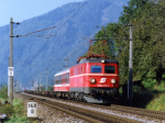Lokomotiva: 1010.006-3 | Vlak: ROLA 42307 ( Wels-Terminal - Maribor ) | Místo a datum: Mixnitz-Bärenschützklamm 11.10.1994