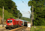 Lokomotiva: 1016.044-8 | Vlak: REX 1615  | Místo a datum: Unter Oberndorf 08.05.2009