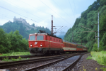 Lokomotiva: 1044.007-1 | Vlak: IC 840 Pongau ( Wien Westbf. - Wörgl Hbf. ) | Místo a datum: Werfen 21.06.1993