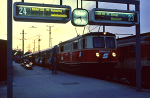 Lokomotiva: 1099.006-7 | Vlak: E 1968 tscherland ( Mariazell - St.Plten Hbf. ) | Msto a datum: St.Plten Hbf. 14.05.1994