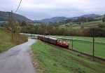 Lokomotiva: 1099.013-3 | Vlak: R 6832 ( Laubenbachmhle - St.Plten Hbf. ) | Msto a datum: Kirchberg a.d.Pielach 09.10.1993