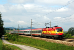 Lokomotiva: 1116.232-8 | Vlak: OIC 543 Alpentransitbörse ( Salzburg Hbf. - Wien Westbf .) | Místo a datum: Neulengbach 19.05.2009