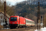 Lokomotiva: 1216.233 | Vlak: EC 172 Vindobona ( Villach Hbf. - Hamburg-Altona ) | Místo a datum: Brandýs nad Orlicí (CZ) 20.03.2013