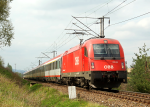 Lokomotiva: 1216.233 | Vlak: EC 173 Vindobona ( Hamburg-Altona - Villach Hbf. ) | Místo a datum: Česká Třebová vjezd.sk. (CZ) 04.05.2013