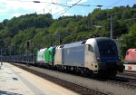 Lokomotiva: ES 64 U2-020 ( WLC )+ 1216.954 ( WLC ) | Místo a datum: Payerbach-Reichenau 16.07.2013
