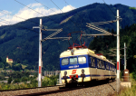 Lokomotiva: 4030.226-7 | Vlak: R 4214 ( Unzmarkt - Bruck a.d.Mur ) | Místo a datum: Niklasdorf 05.08.1996