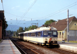 Lokomotiva: 4030.235-8 | Vlak: R 4943 ( Villach Hbf. - Rosenbach ) | Místo a datum: Warmbad Villach  03.07.1992
