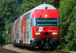 Lokomotiva: 86-33 017-3 | Vlak: R 2258 ( Payerbach-Reichenau - Stockerau ) | Místo a datum: Payerbach-Reichenau 06.08.2008