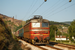 Lokomotiva: 43.555-2 | Vlak: KPV 20206 ( Mezdra - Sofia ) | Místo a datum: Zverino 24.06.2008