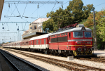 Lokomotiva: 44.128-7 | Vlak: BV 8611 ( Sofia - Varna ) | Msto a datum: Plovdiv 22.08.2006