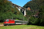 Lokomotiva: Re 4/4 11133 | Vlak: Sdz 10261F ( Zürich HB - Chiasso ) | Místo a datum: Giornico 09.09.2007