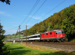 Lokomotiva: Re 4/4 11226 | Vlak: IR 1777 ( Basel SBB - Zürich HB ) | Místo a datum: Tecknau 28.09.2009