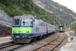Lokomotiva: Re 4/4 11142 ( Re 420.506-8 BLS ) | Vlak: R 5782 ( Brig - Goppenstein ) | Místo a datum: Hohtenn 20.06.2006