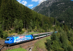 Lokomotiva: Re 460.007-8 | Vlak: Sdz 33565 ( Luzern - Bellinzona ) | Místo a datum: Wassen 08.09.2007