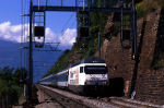 Lokomotiva: Re 460.020-1 | Vlak: IC 819 ( Basel SBB - Brig ) | Místo a datum: Lalden 23.09.1995