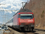 Lokomotiva: Re 460.026-8 | Vlak: IC 874 ( Brig - Basel SBB ) | Místo a datum: Kandergrund 15.03.2006