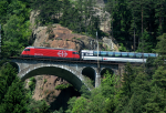 Lokomotiva: Re 460.040-9 | Vlak: IR 2169 ( Basel SBB - Locarno ) | Místo a datum: Wassen 23.06.2006